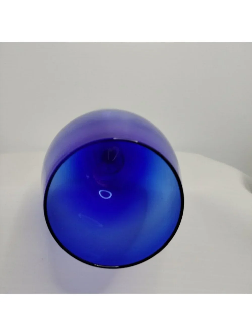 Bombay Cobalt Blue Ballon Wine Glass Twist Stem Goblet Art Glass 11